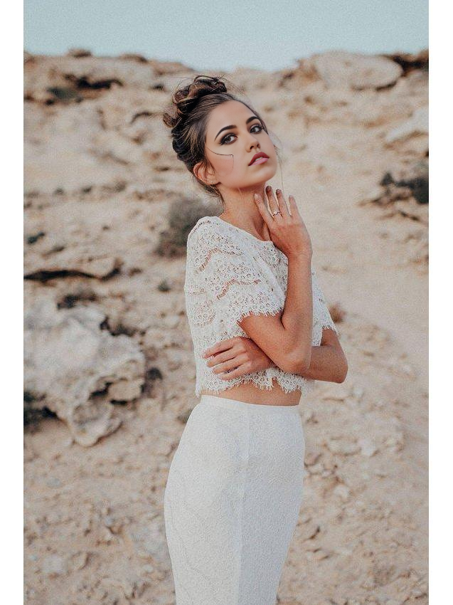Vestidos de novia de encaje de manga corta y corte sirena de dos piezas para playa
